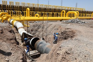 بررسی چالش‌های تزریق گاز در تأسیسات تقویت فشار اردستان