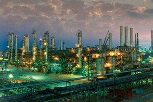 عرضه بلوک 4.43 درصدی سهام پالایش نفت اصفهان در بازار اول بورس تهران