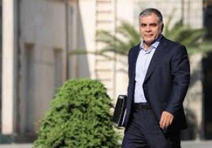 منابع حاصل از كاهش واردات بنزین صرف بهبود معیشت مردم می‌شود