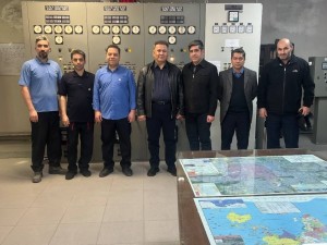 کارکنان نیروگاه‌ها در صف مقدم تولید در حال انجام وظیفه هستند