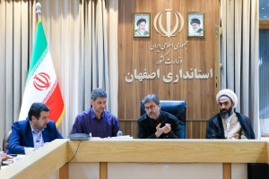 تاکید استاندار اصفهان براتحاد و همدلی صنعتگران سنگ برای توسعه شهرک صنعتی محمودآباد