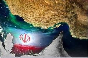 کذب محض اسکورت یک نفتکش در تنگه هرمز