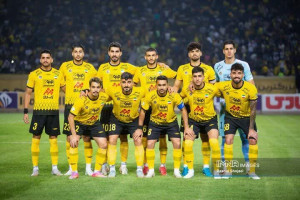 سپاهان، در تهران به دنبال رکوردشکنی و نایب قهرمانی