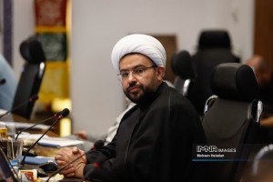 باید امیدوار به آینده‌ای باشیم که رهبر انقلاب ترسیم کردند