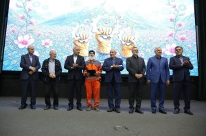 تجلیل از کارگران، گروه‌های کار نمونه و منتخبان جنگ رمضان