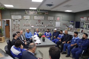 در خط اول تولید، نیروگاه اصفهان تمام قد ایستاده است