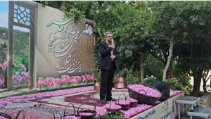 جشنواره‌های محلی به جذب گردشگر و رونق شهرها کمک می‌کند