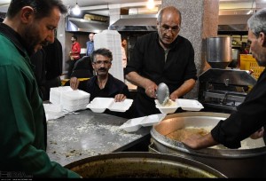 نگهداری غذای نذری بیش از ۲ ساعت در دمای محیط خطرناک است