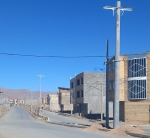 بهسازی زیرساخت‌های توزیع در محله ولیعصر چادگان