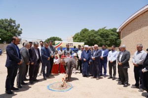 کلنگ احداث دو پروژه آموزشی در شاهین شهر به زمین زده شد