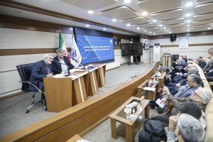 نشست هم‌اندیشی مدیرعامل سازمان تأمین اجتماعی با دبیران اجرایی خانه کارگر