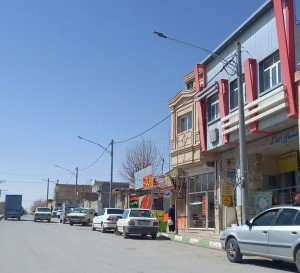 روشنایی ورودی خیابان دهه‌ فجر به بهره‌برداری رسید