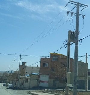 رفع ضعف ولتاژ برق محله فرهنگیان چادگان