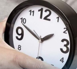 مدیرعامل توانیر: ساعت رسمی تغییر می‌کند